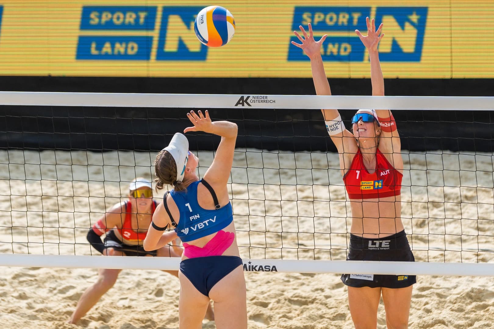 BADEN CHALLENGE: Klingers starten mit Auftaktsieg gut ins Turnier