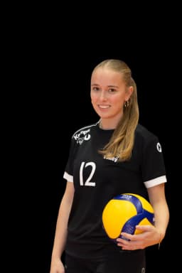 Julia Ebner