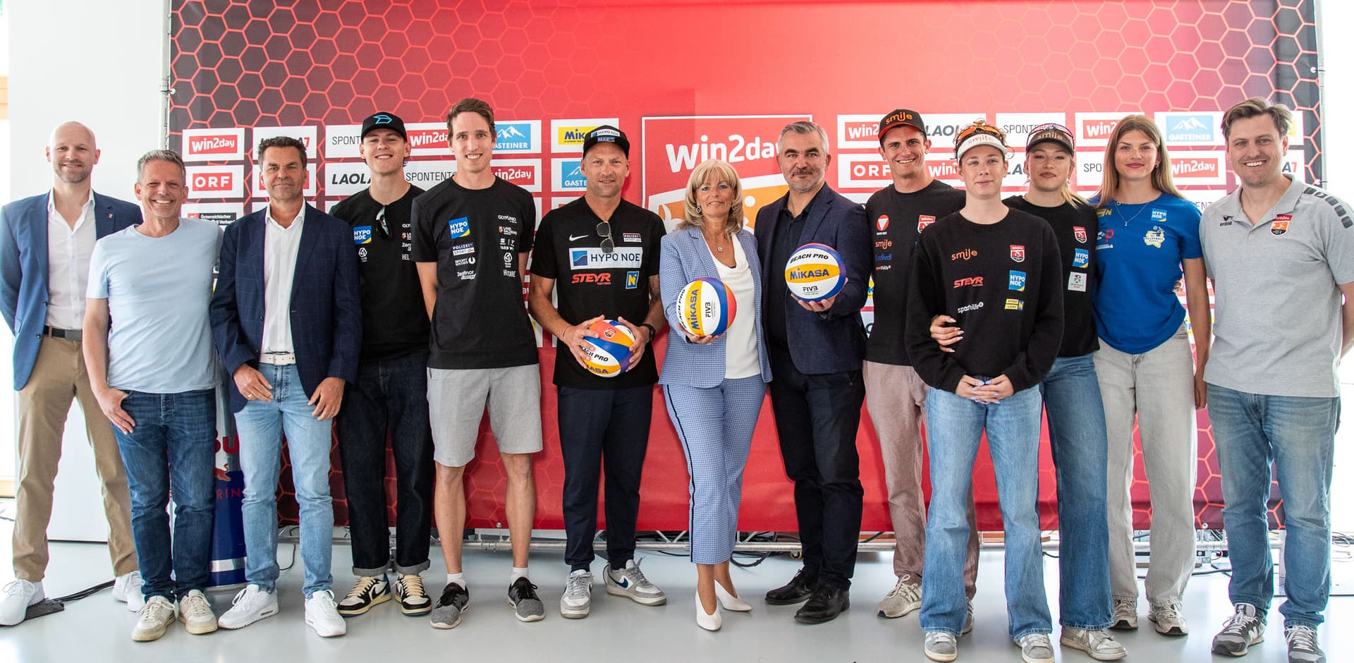LIVESTREAM win2day BVT PRO 2026 startet in Neusiedl am See – Auftakt mit internationalem Top-Starterfeld