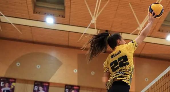 AVL Women: VB NÖ Sokol/Post, Steelvolleys mit klaren Siegen / Men: Aich/Dob übernimmt Tabellenführung