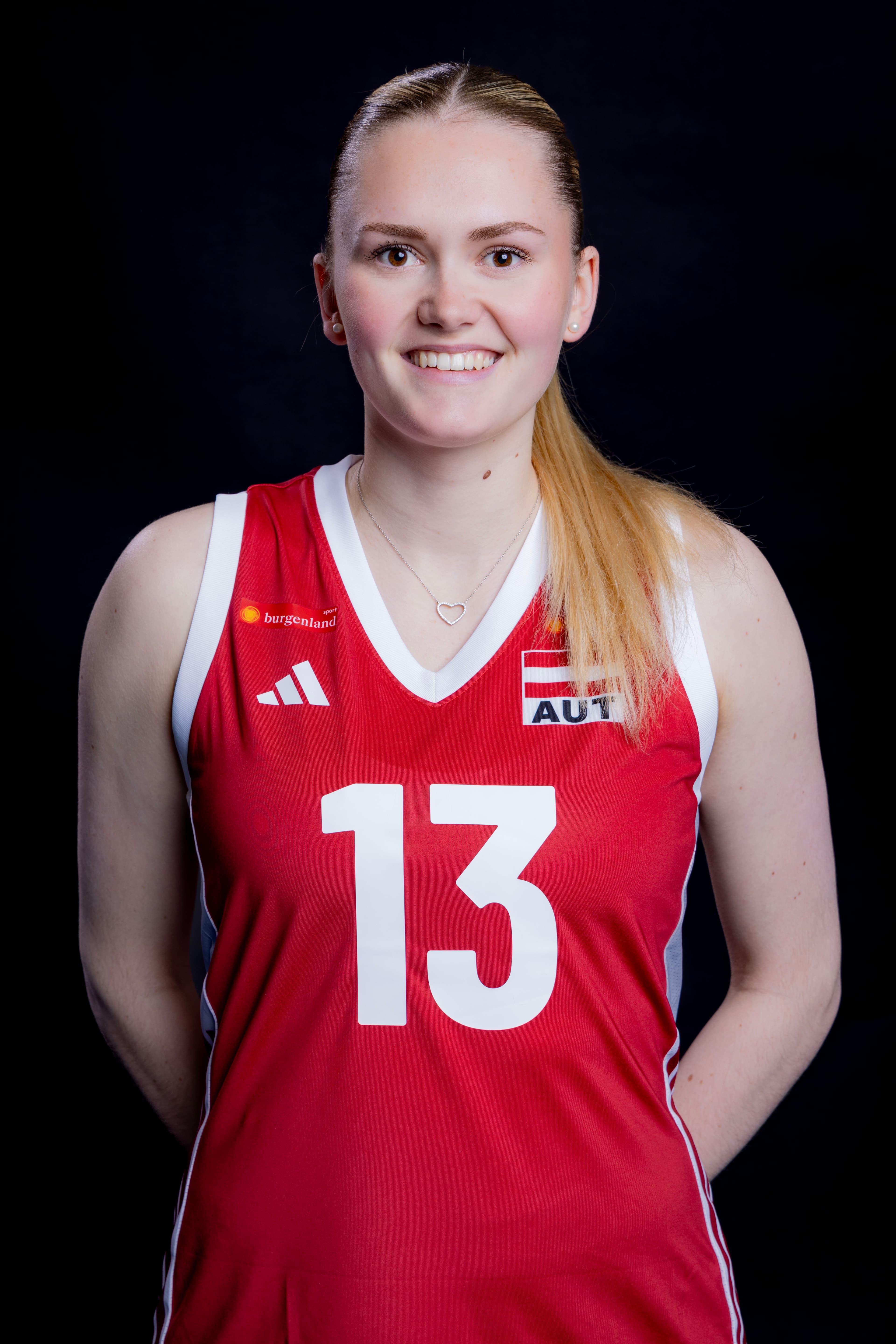 Lina HINTEREGGER
