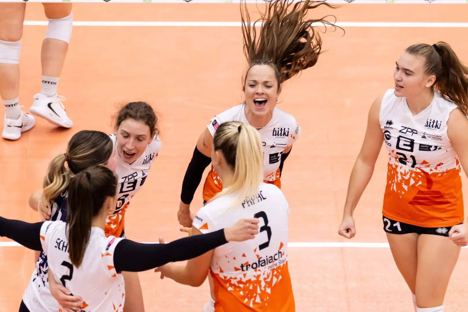 Erzbergmadln im Halbfinale: „Geschichte geschrieben!“ / Graz – Wildcats um letztes Ticket